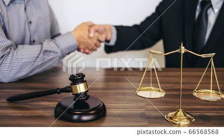 Handshake after good cooperation, Consultation Handshake after good cooperation, Consultation 66568568