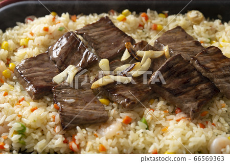 抓飯牛排 抓飯牛排 66569363