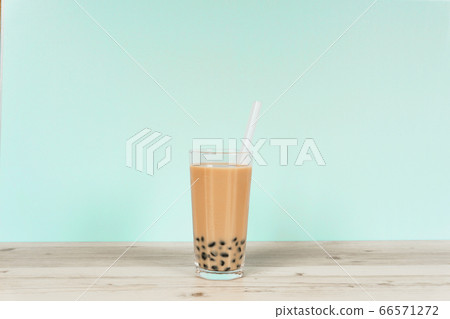 Tapioca drink brown Tapioca drink brown 66571272
