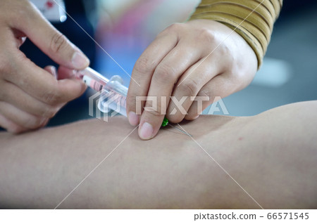 Blood test Blood collection 66571545