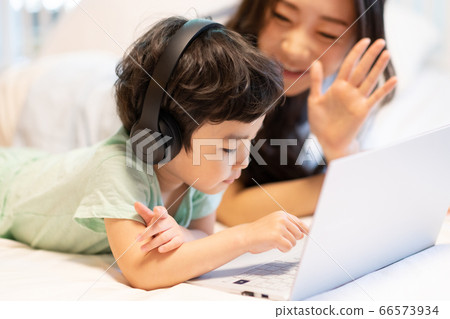 親子生活方式家庭 親子生活方式家庭 66573934