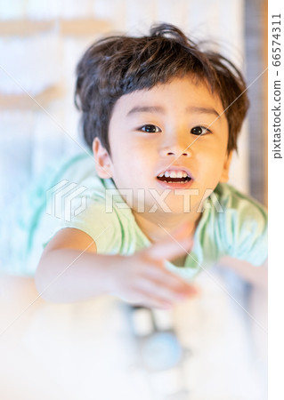 親子生活方式家庭 66574311