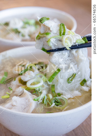 魚羹 魚羹麵 魚丸 肉丸 fish ball noodle soup 魚羹 魚羹麵 魚丸 肉丸 fish ball noodle soup 66574656
