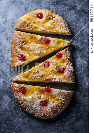 coca de Sant Joan, sweet flat cake from Catalonia 66575759