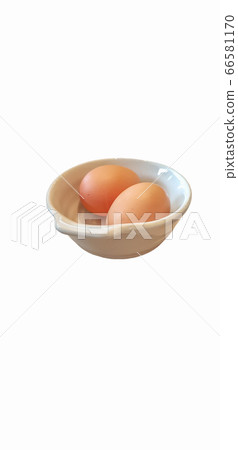 eggs in bowl eggs in bowl 66581170