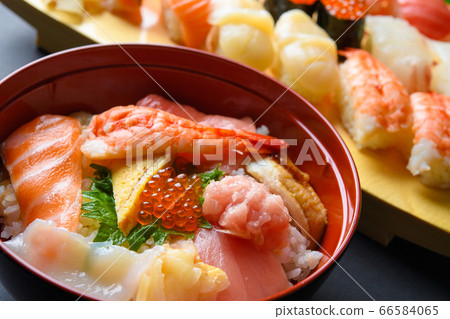 sushi  66584065