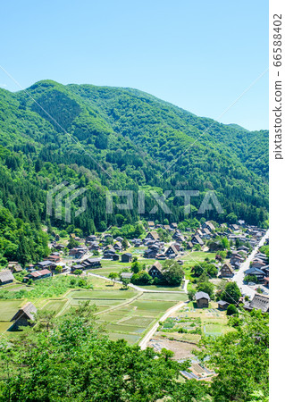 Early summer Shirakawa-go (daytime) Early summer Shirakawa-go (daytime) 66588402