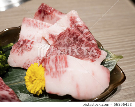 High-grade Yakiniku Japanese Black Beef [Trocarbi] 66596438