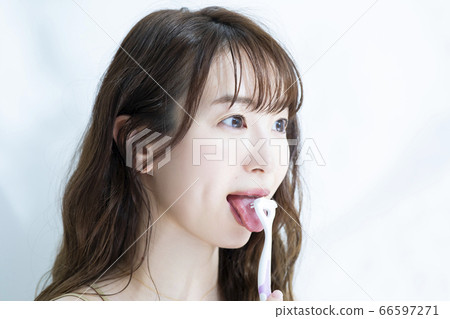 Tongue brush Tongue brush 66597271