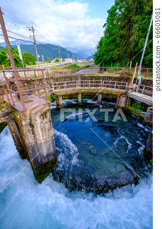 Toyama/Uozu/Kaida New cylindrical water tank 66605081