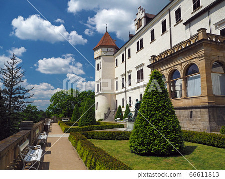 Czech republic, Konopiste, May 16, 2017: Castle chateau Konopiste with garden in spring sunny day Czech republic, Konopiste, May 16, 2017: Castle chateau Konopiste with garden in spring sunny day 66611813