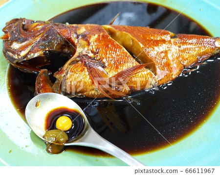 煮金眼鯛魚 66611967