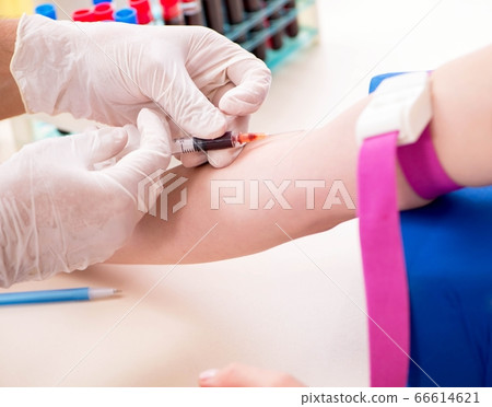 Young patient during blood test sampling procedure Young patient during blood test sampling procedure 66614621