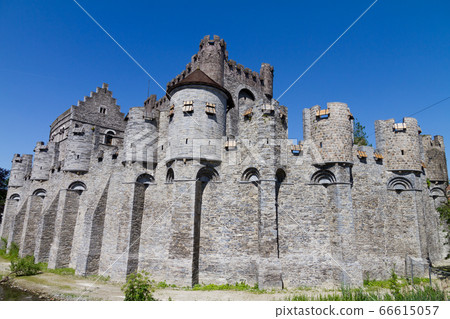 Gravensteen castle. Gent, Belgium Gravensteen castle. Gent, Belgium 66615057
