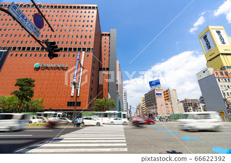 Scenery of Tenjin, Chuo-ku, Fukuoka direction towards Daimaru Fukuoka Scenery of Tenjin, Chuo-ku, Fukuoka direction towards Daimaru Fukuoka 66622392