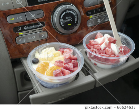 Shaved ice with condensed milk to eat while driving Shaved ice with condensed milk to eat while driving 66624635