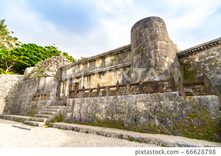 The Royal Mausoleum in Naha, Okinawa 66628798