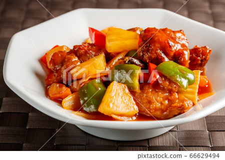 sweet and sour pork	 66629494