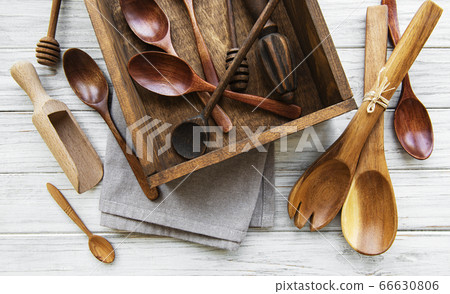 Wooden cutlery kitchen ware 66630806