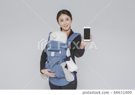 Businesswoman concept, Asian female portrait in a studio 227 66631800