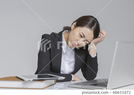 Businesswoman concept, Asian female portrait in a studio 175 66631872