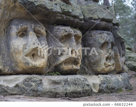 big head sculpted in 1846 by Vaclav Levy to the big head sculpted in 1846 by Vaclav Levy to the 66632244