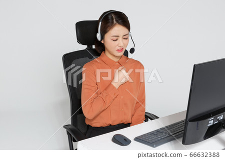 Businesswoman concept, Asian female portrait in a studio 045 66632388