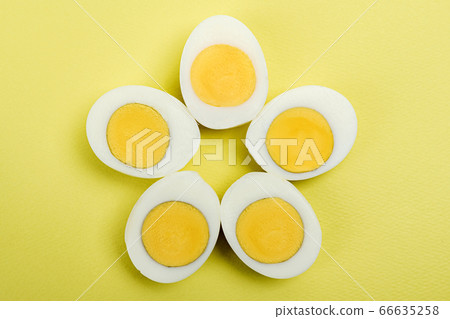 Close up of different kind of eggs 067 66635258