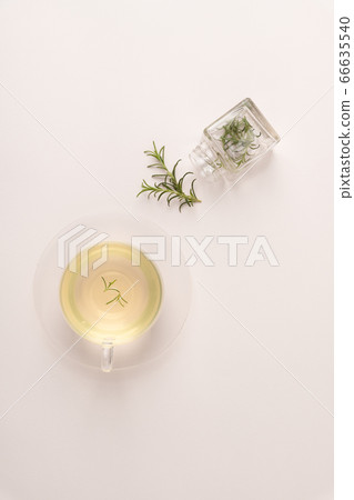 Herbal cosmetic concept, inner or skin beauty care 033 Herbal cosmetic concept, inner or skin beauty care 033 66635540