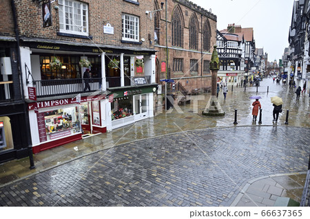 十字架,切斯特附近的城市景觀 十字架,切斯特附近的城市景觀 66637365