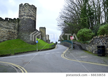 Conwy Castle Walls Conwy Castle Walls 66638658