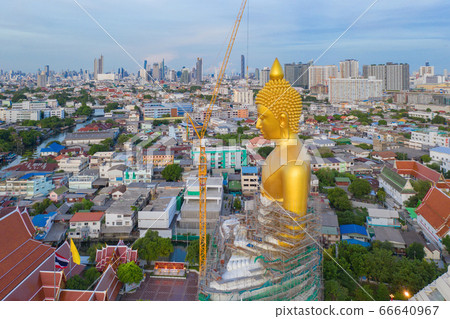 Aerial view of the Giant Golden Buddha in Wat 66640967