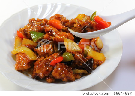 Sweet and sour pork (Chinese food) Sweet and sour pork (Chinese food) 66644687