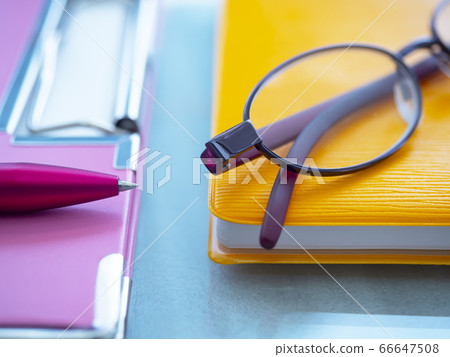 企業形象,筆記本,黏合劑,玻璃,婦女 企業形象,筆記本,黏合劑,玻璃,婦女 66647508