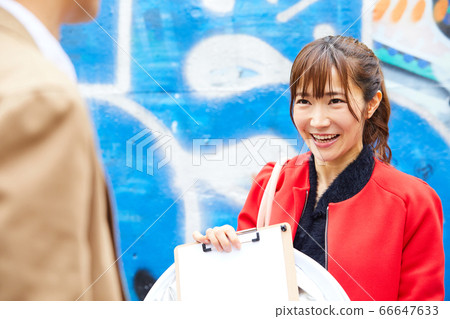 街角快照攝影師塗鴉標記 66647633