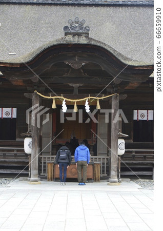 在大山G園神社（愛媛縣今治市三島町宮浦市）敬拜的人 66659910