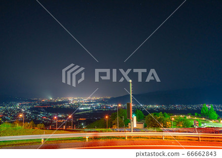 Night view of Zenkojidaira seen from Kotobuki SA [Nagano Prefecture] 66662843