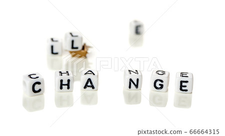 Removing white cubes with letters l and e, change challenge 66664315