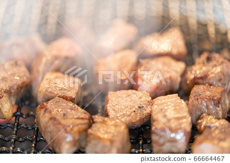 木炭烤日本黑牛肉(國產)骰子牛排 木炭烤日本黑牛肉(國產)骰子牛排 66664467