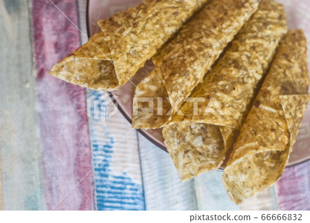 Sweet pure fruit pastille Sweet pure fruit pastille 66666832