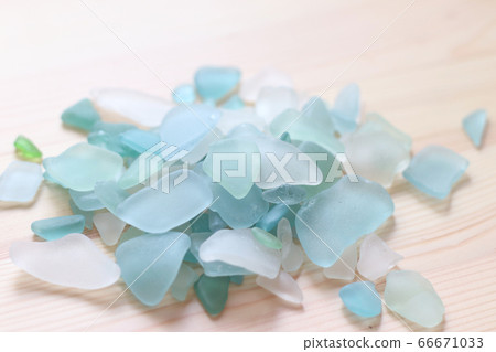 Seawall Seawall 66671033