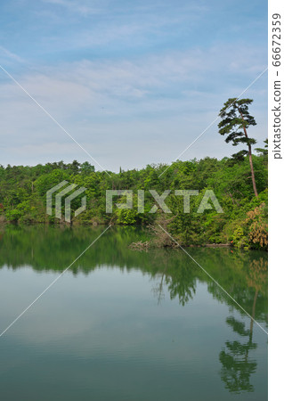 <<Hiroshima Prefecture>> Yanote Pond near the top of Mt. Narutaki 66672359