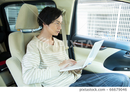 車載遠程辦公 車載遠程辦公 66679046