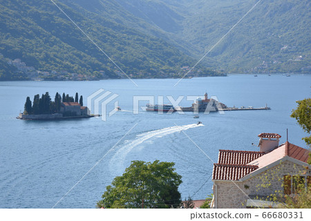 Haruki Tenki, small boat on the sea, small island on the sea. 66680331