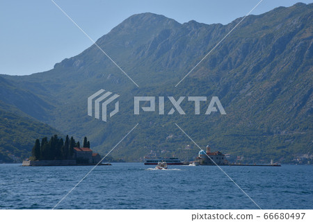 Haruki Tenki, small boat on the sea, small island on the sea. 66680497