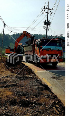 施工現場及道路施工 66681948