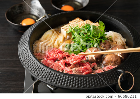 Sukiyaki domestic beef cut off Sukiyaki domestic beef cut off 66686211