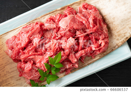 國產牛肉切塊400g 66686537