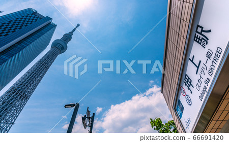 俯瞰押上站和東京晴空塔的日本東京城市景觀 66691420