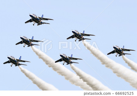 Encouragement (6 plane formation) 66692525